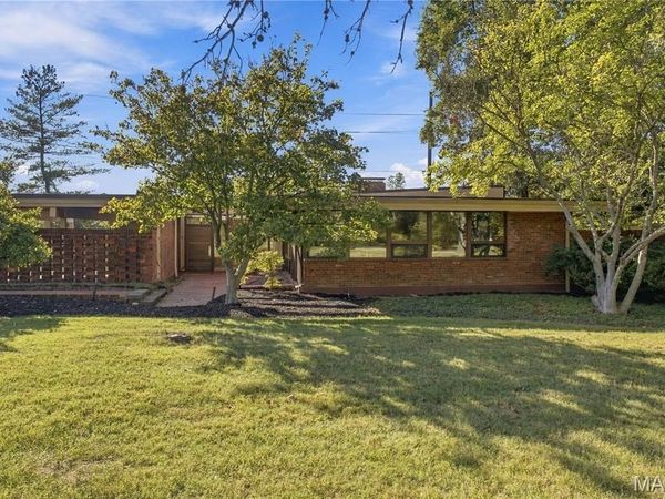 10 Westwood Country Club, Westwood, MO 63131