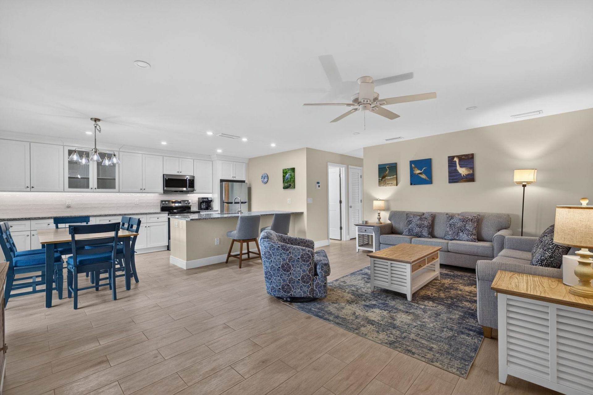 827 E Gulf Dr, Unit C-3, Sanibel, FL 33957 Photo