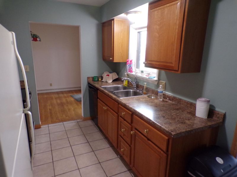 1326 Maplewood Drive, Piqua, OH 45356 Photo 2