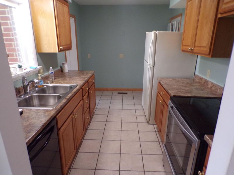 1326 Maplewood Drive, Piqua, OH 45356 Photo 4
