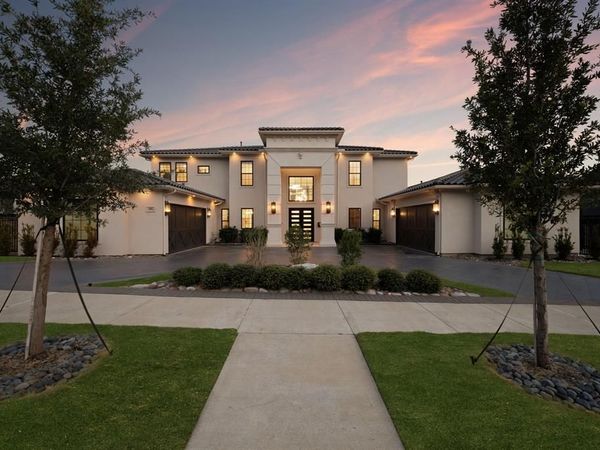 1121 Excalibur Boulevard, Lewisville, TX 75056