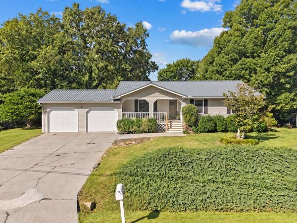 17 Pine Street, Chatsworth, GA 30705