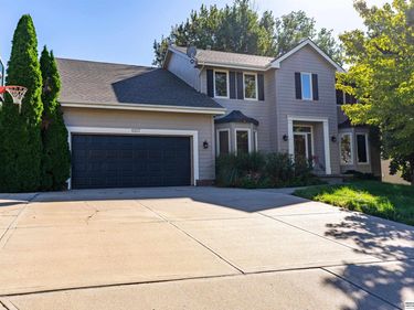 6157 S 178th Street, Omaha, NE 68135