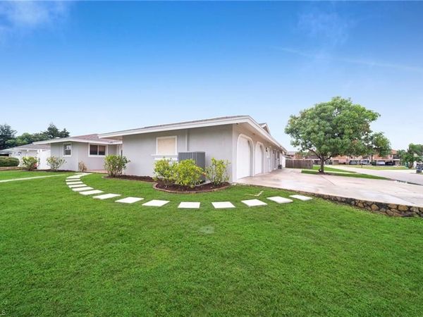 3702 SE 12th PL, CAPE CORAL, FL 33904