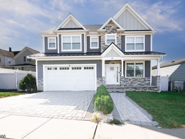 148 Mccutcheon Ave, Sayreville, NJ 08872