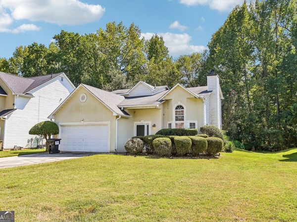 1117 W Shore Drive, Riverdale, GA 30296