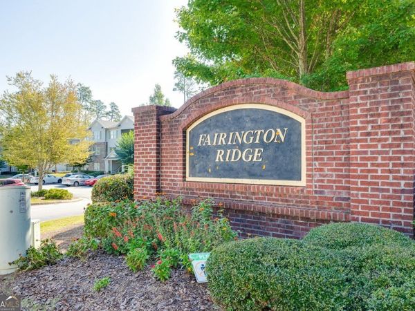 10202 Fairington Ridge Circle, Lithonia, GA 30038