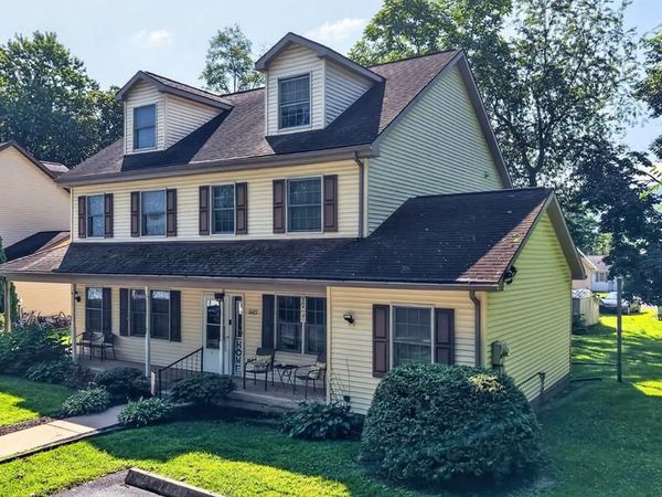 2425 LILA LANE, WILLIAMSPORT, PA 17701