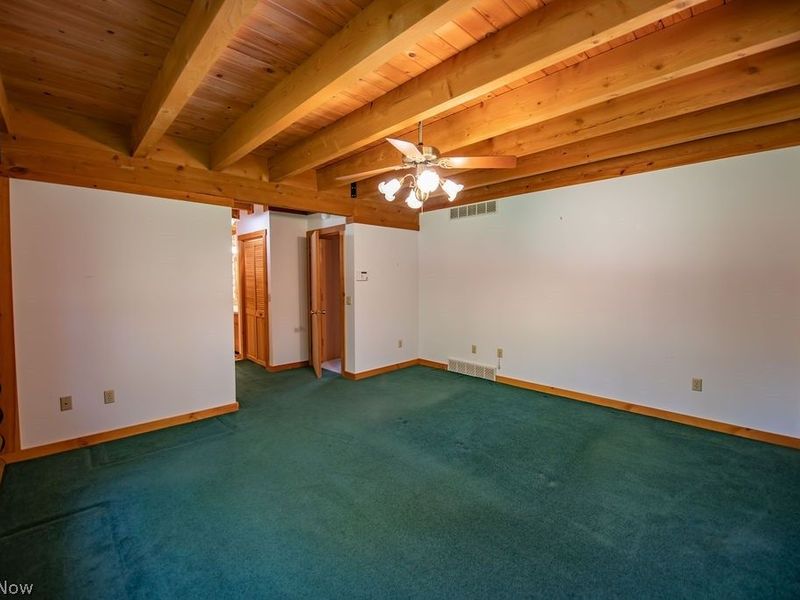 6479 Locust Lane NE, Magnolia, OH 44643 Photo 27