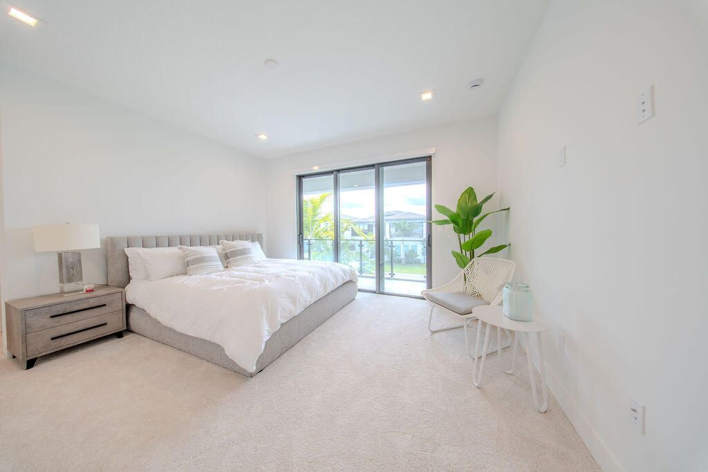 9515 Royal Woods Manor, Boca Raton, FL 33434 Photo