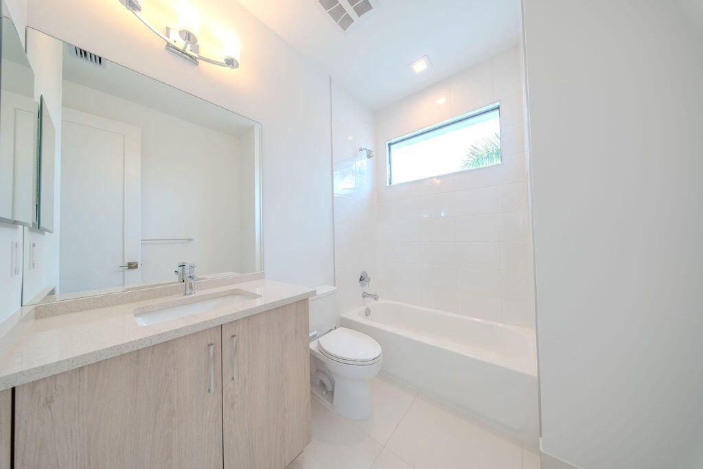 9515 Royal Woods Manor, Boca Raton, FL 33434 Photo