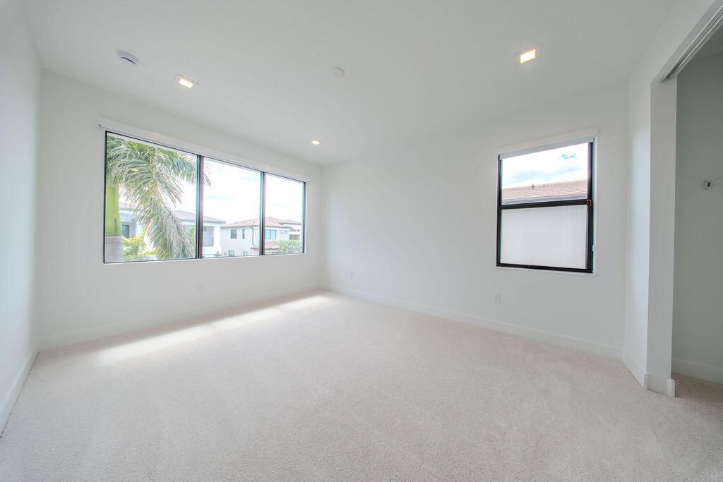 9515 Royal Woods Manor, Boca Raton, FL 33434 Photo