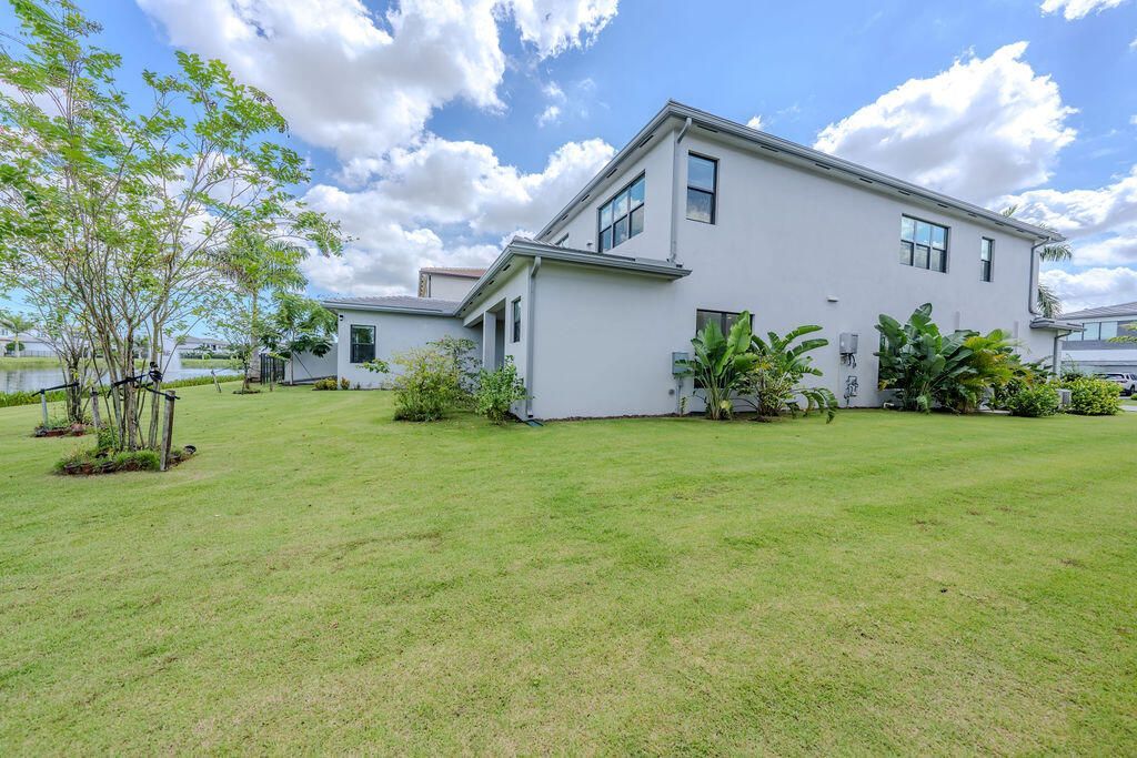 9515 Royal Woods Manor, Boca Raton, FL 33434 Photo