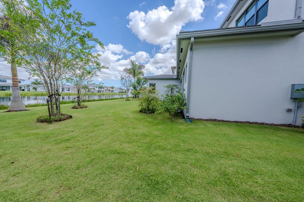 9515 Royal Woods Manor, Boca Raton, FL 33434 Photo