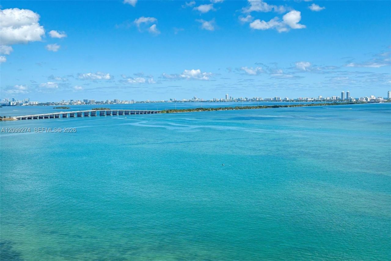 725 NE 22nd St , Unit PH2C, Miami, FL 33137 Photo