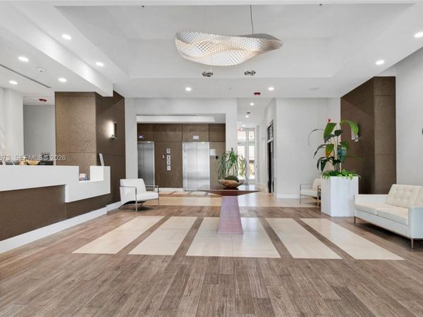 7661 NW 107th Ave , Unit 501, Doral, FL 33178