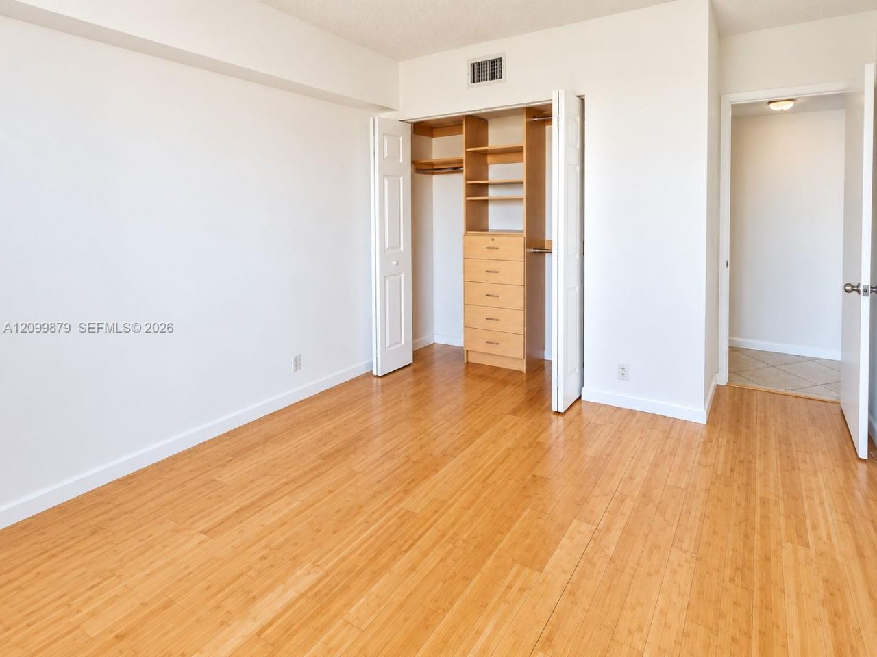 3300 NE 191st St, Unit 611, Aventura, FL 33180 Photo