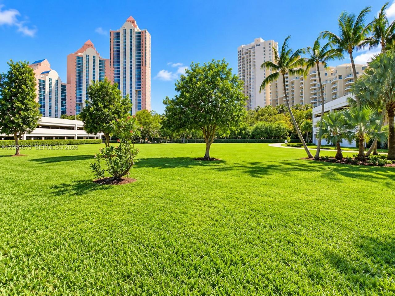 3300 NE 191st St, Unit 611, Aventura, FL 33180 Photo