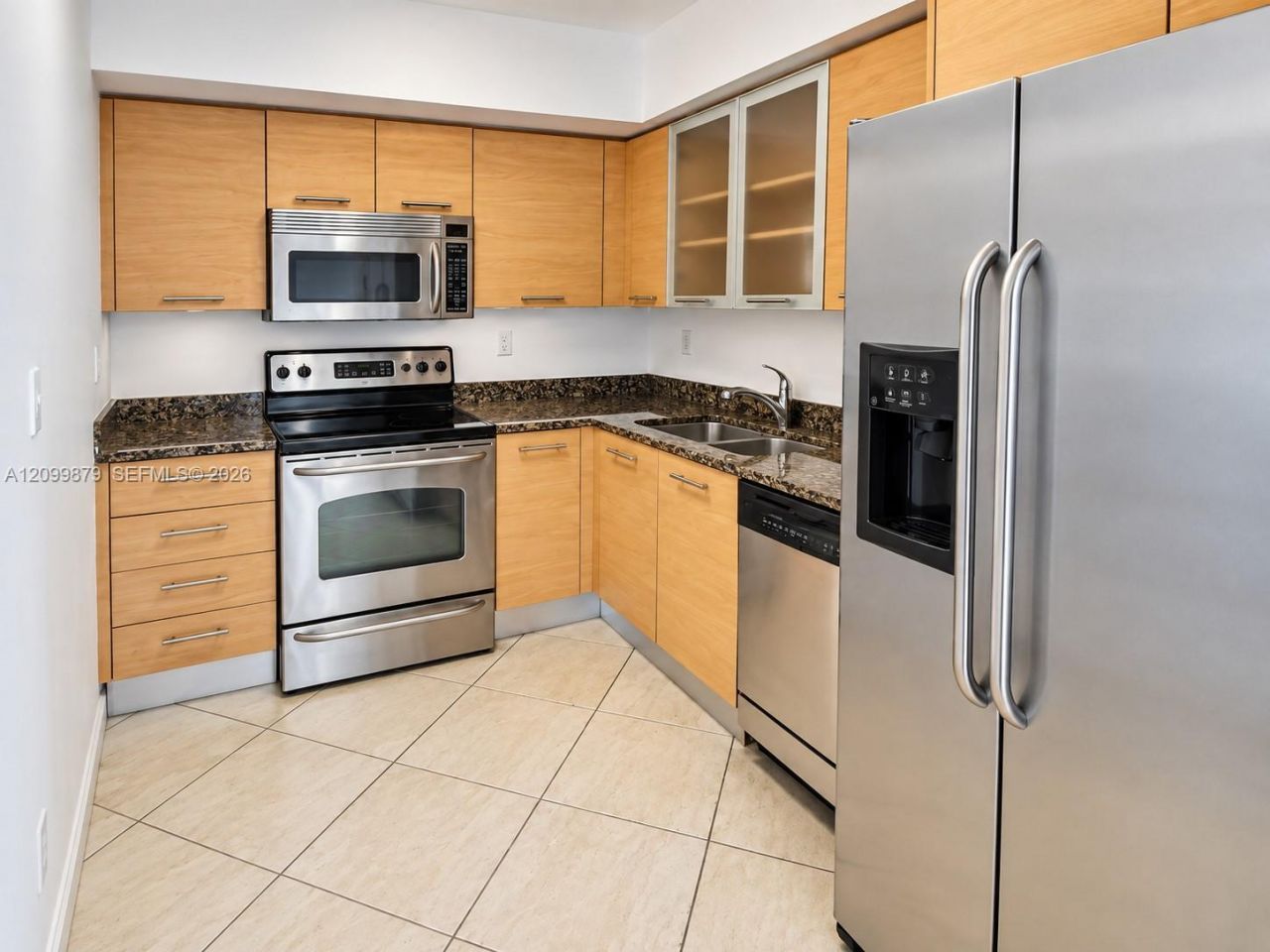 3300 NE 191st St, Unit 611, Aventura, FL 33180 Photo