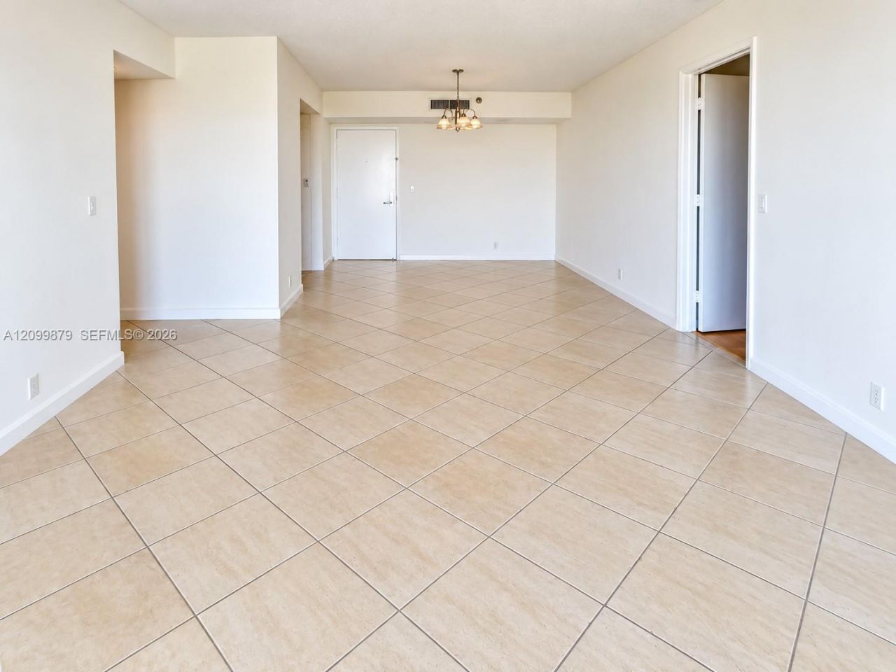 3300 NE 191st St, Unit 611, Aventura, FL 33180 Photo