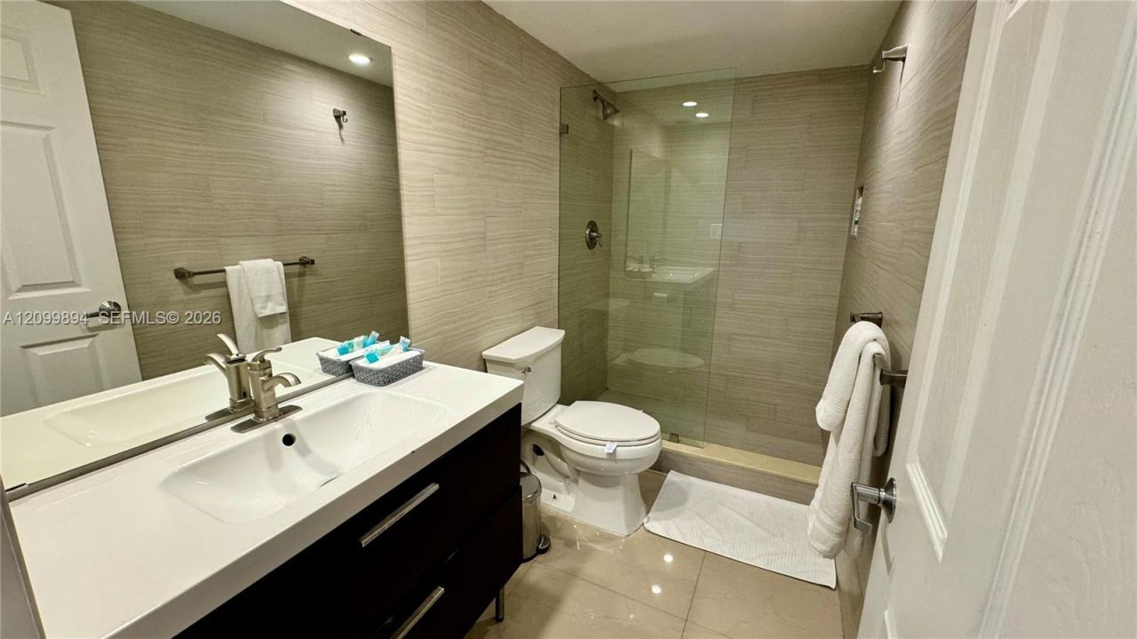 19370 Collins Ave , Unit 201, Sunny Isles Beach, FL 33160 Photo