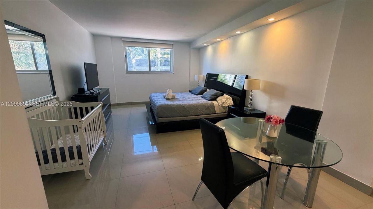 19370 Collins Ave , Unit 201, Sunny Isles Beach, FL 33160 Photo