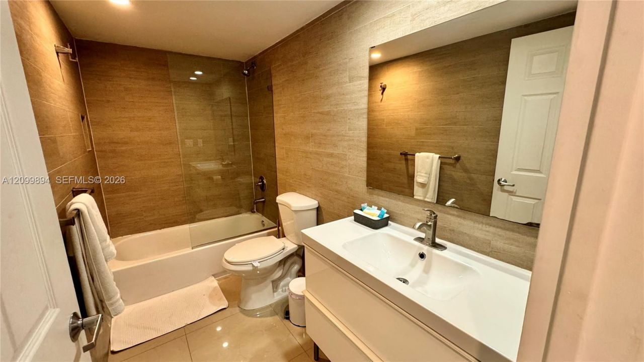 19370 Collins Ave , Unit 201, Sunny Isles Beach, FL 33160 Photo