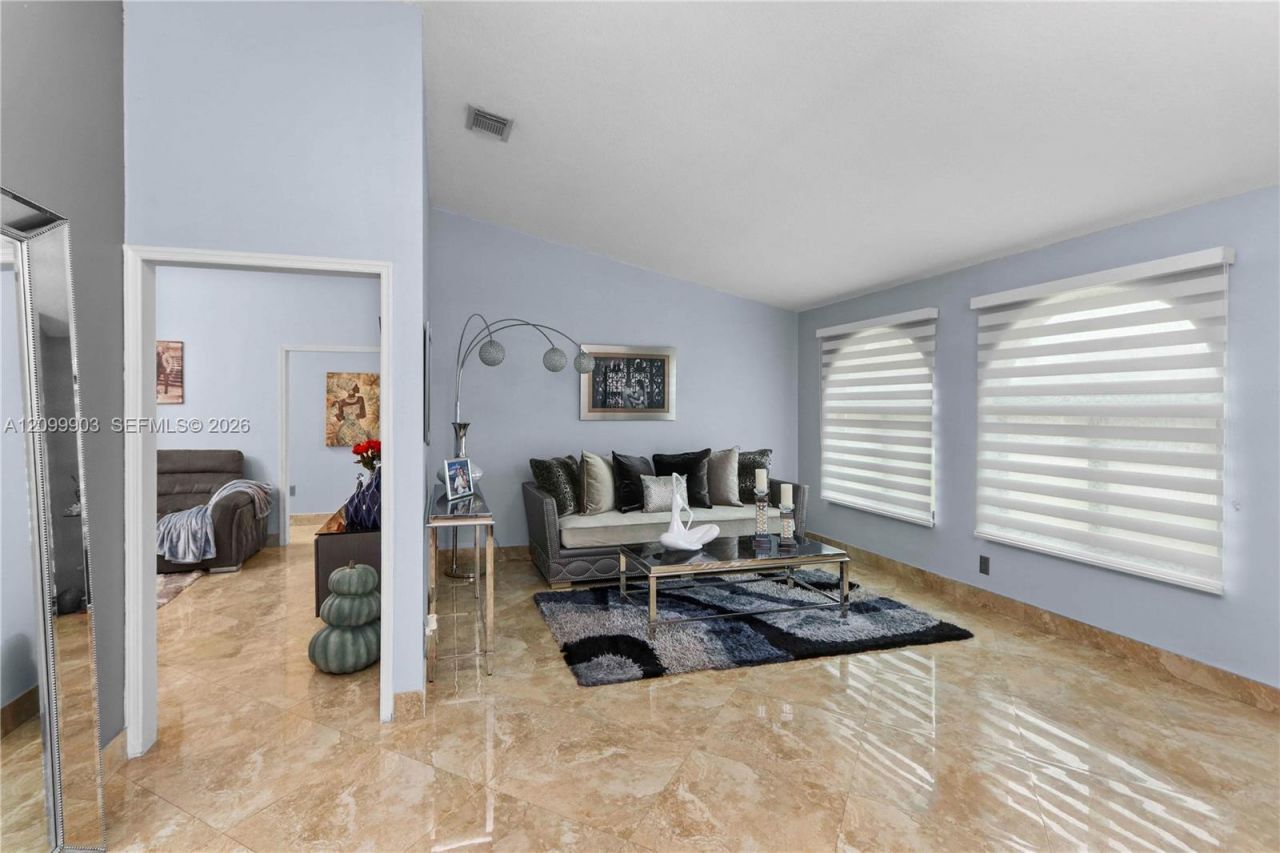 15221 SW 148th Ave , Miami, FL 33187 Photo