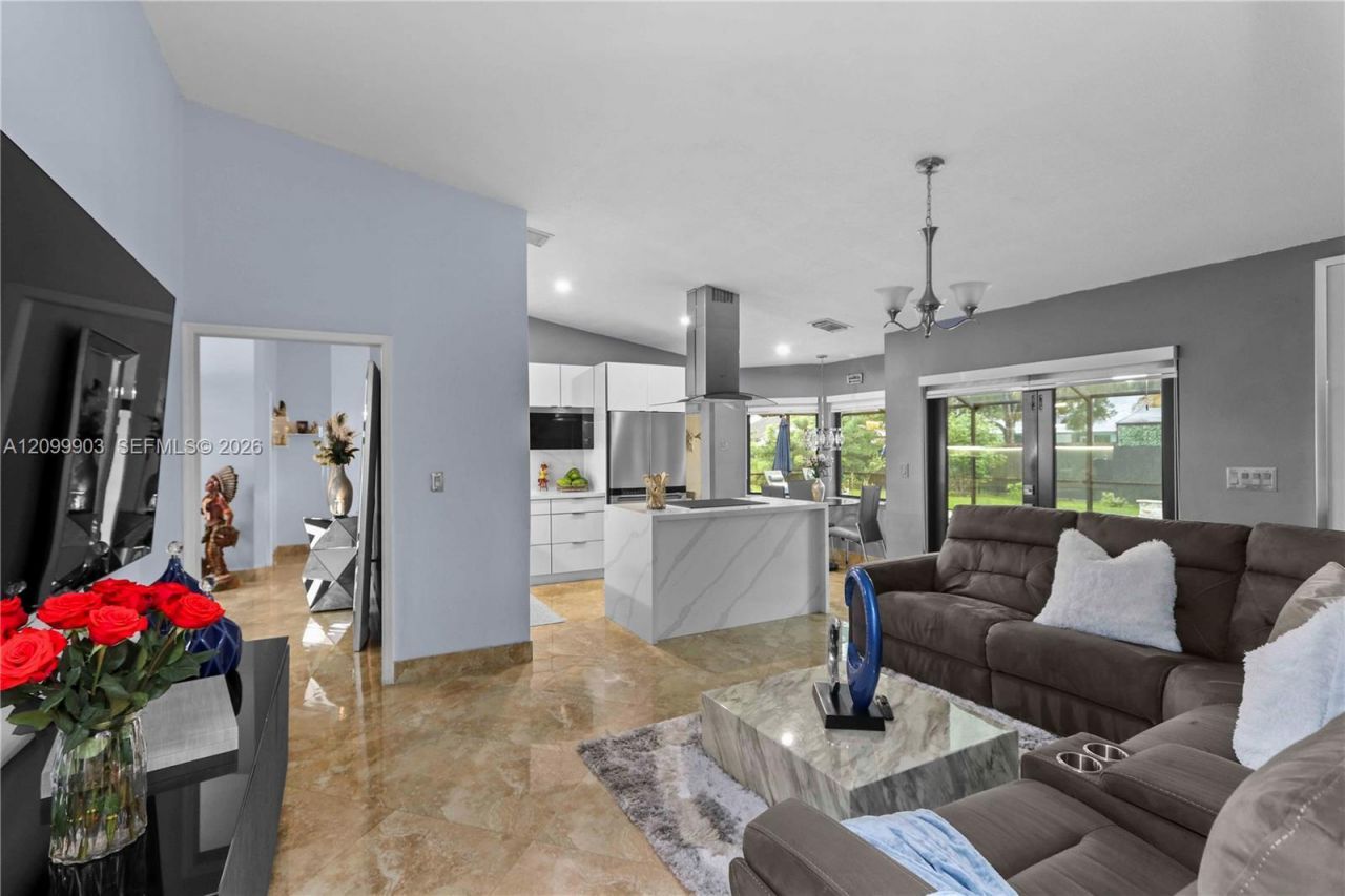 15221 SW 148th Ave , Miami, FL 33187 Photo
