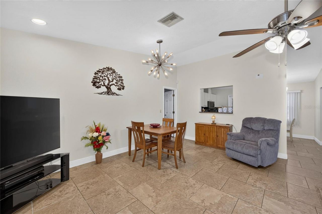6449 Avocado Drive , Indian Lake Estates, FL 33855 Photo