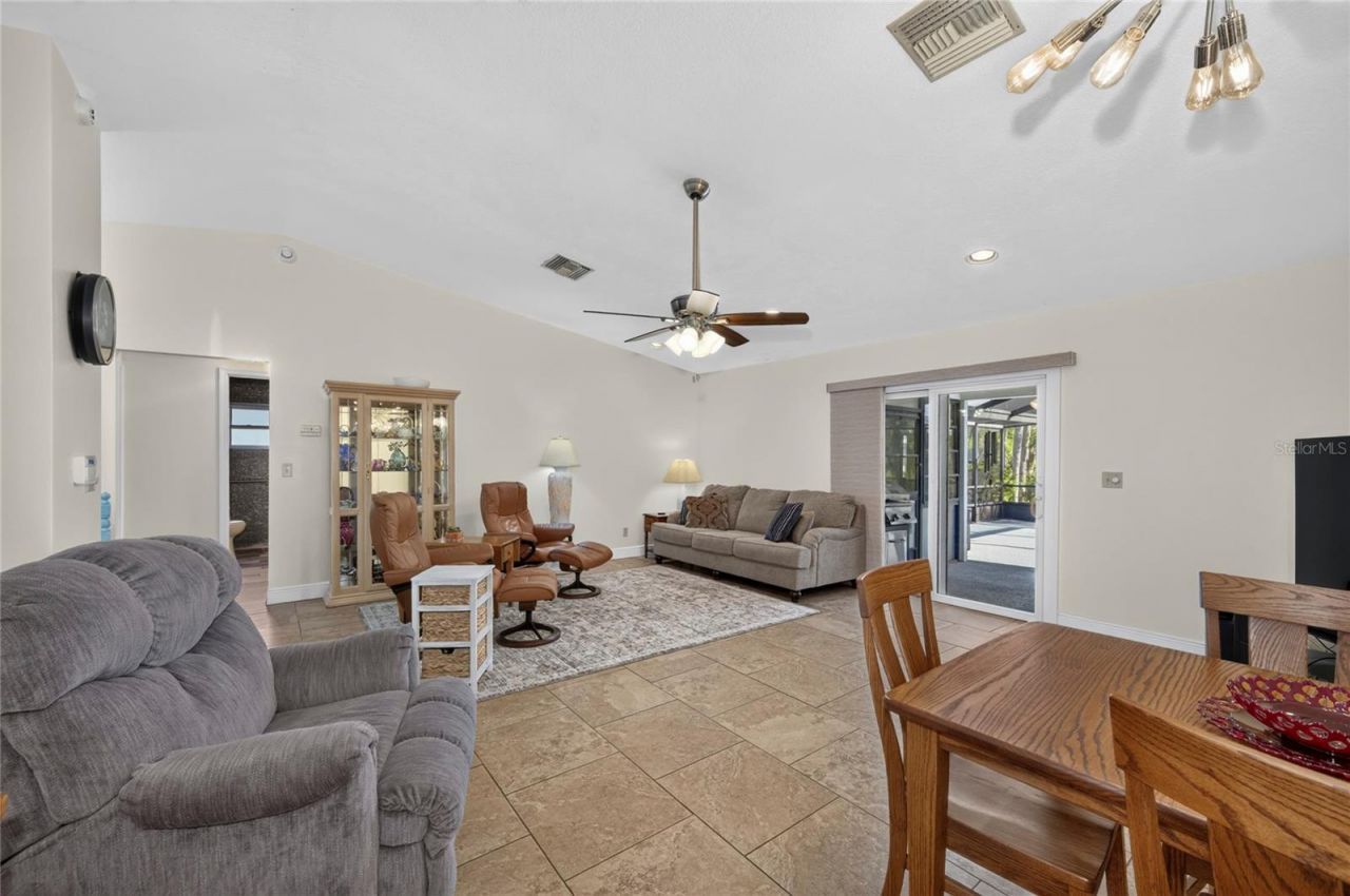 6449 Avocado Drive , Indian Lake Estates, FL 33855 Photo