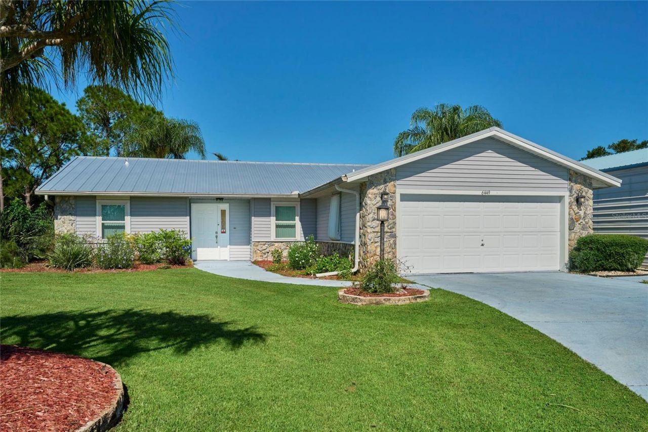 6449 Avocado Drive , Indian Lake Estates, FL 33855 Photo