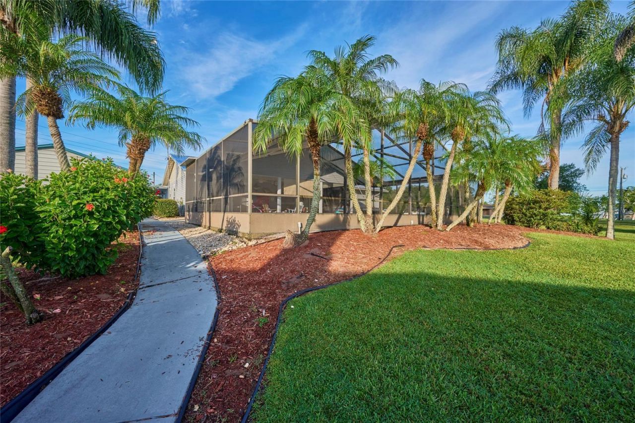 6449 Avocado Drive , Indian Lake Estates, FL 33855 Photo
