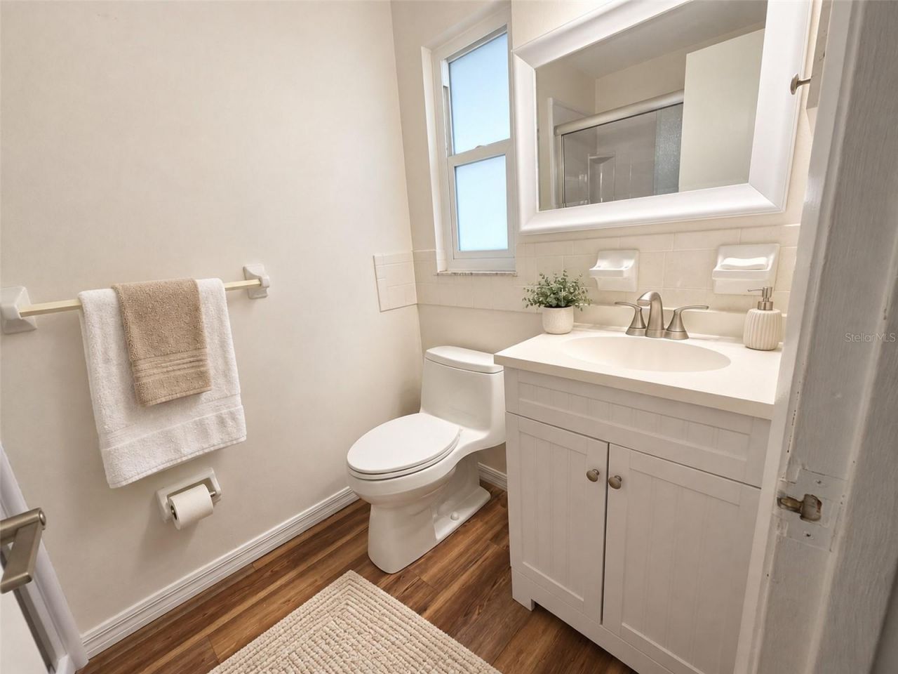 5054 San Jose Drive , Sarasota, FL 34235 Photo