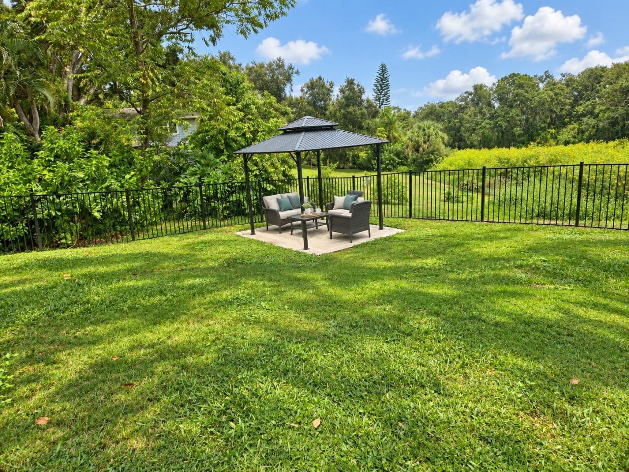 5054 San Jose Drive , Sarasota, FL 34235 Photo