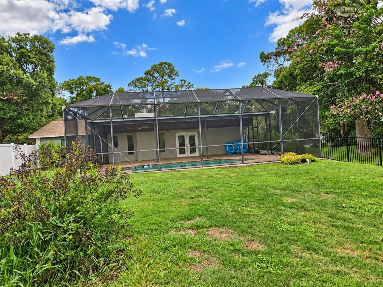 5054 San Jose Drive , Sarasota, FL 34235 Photo
