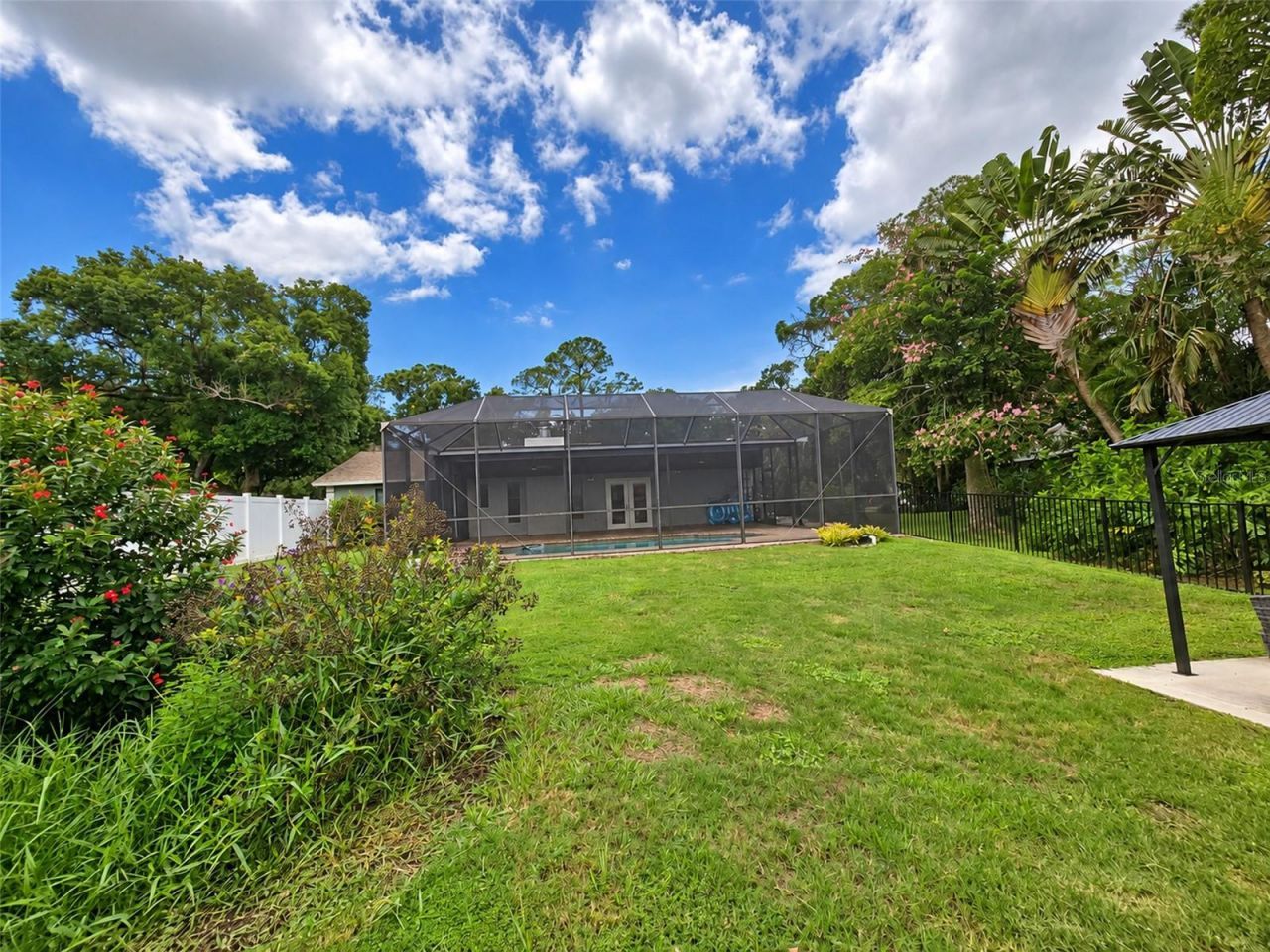 5054 San Jose Drive , Sarasota, FL 34235 Photo