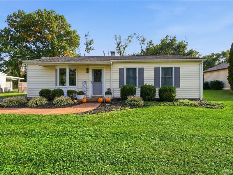 1051 McKelvey Road, Springfield Township, OH 45231 Photo 2