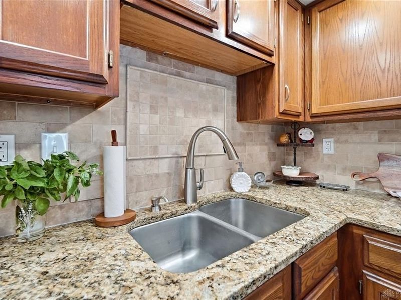 1051 McKelvey Road, Springfield Township, OH 45231 Photo 23