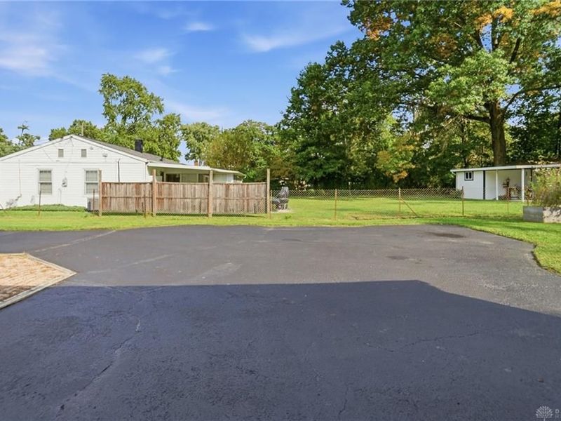 1051 McKelvey Road, Springfield Township, OH 45231 Photo 50