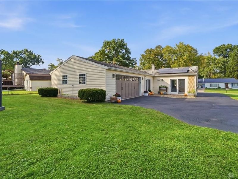 1051 McKelvey Road, Springfield Township, OH 45231 Photo 53
