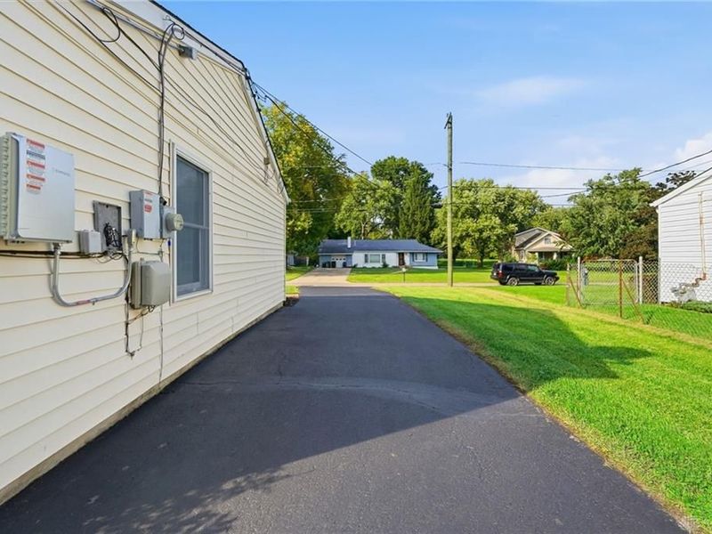 1051 McKelvey Road, Springfield Township, OH 45231 Photo 69