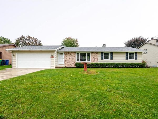553 DELWICHE ROAD, Green Bay, WI 54302