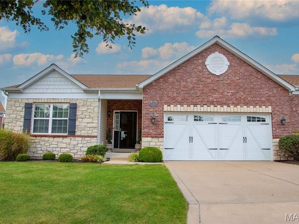 149 Amiot Court , Chesterfield, MO 63146