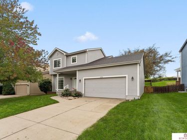 6516 N 148th Street, Omaha, NE 68116