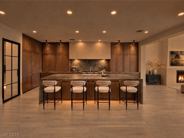 1967 Cherry Creek Circle, Las Vegas, NV 89135