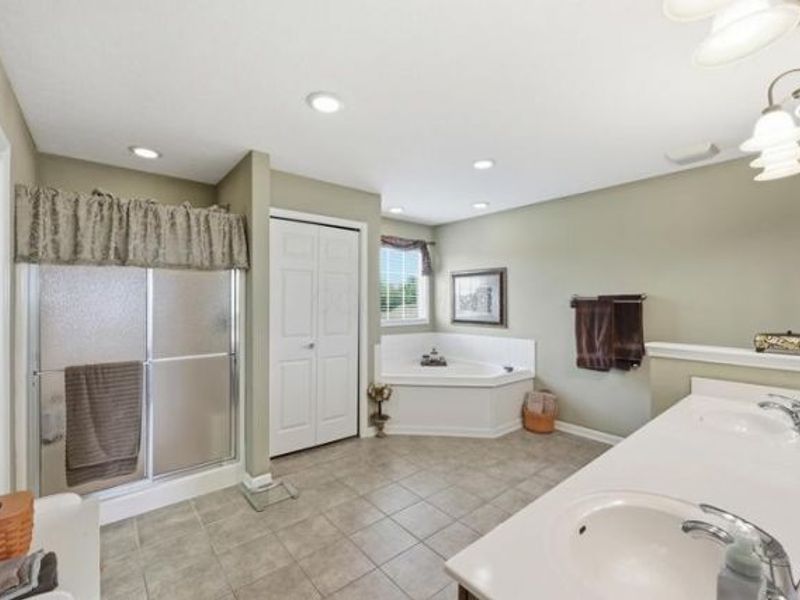 1045 SW US Highway 42, London, OH 43140 Photo 28