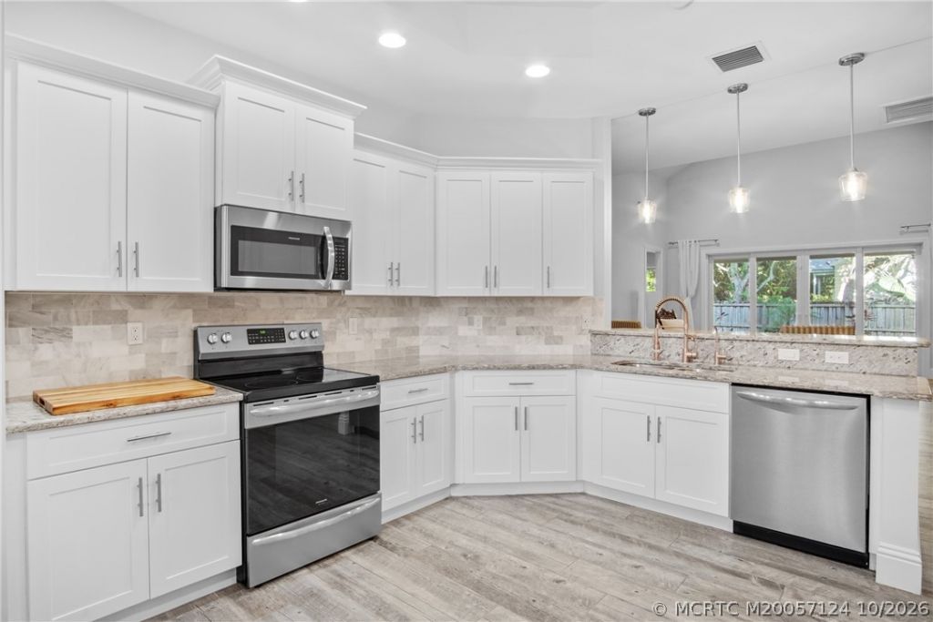 965 SW Flora Belle Lane, Stuart, FL 34994 Photo