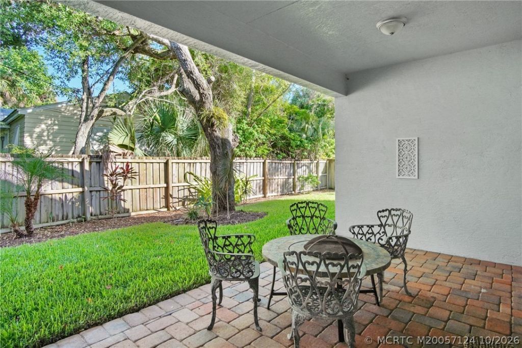 965 SW Flora Belle Lane, Stuart, FL 34994 Photo