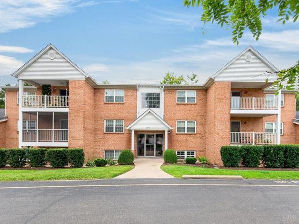3211 Heritage Square Drive, Unit 5, Colerain Twp, OH 45251